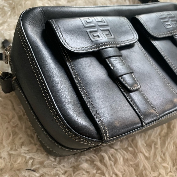 Givenchy Vintage Leather Bag - Picture 4 of 13